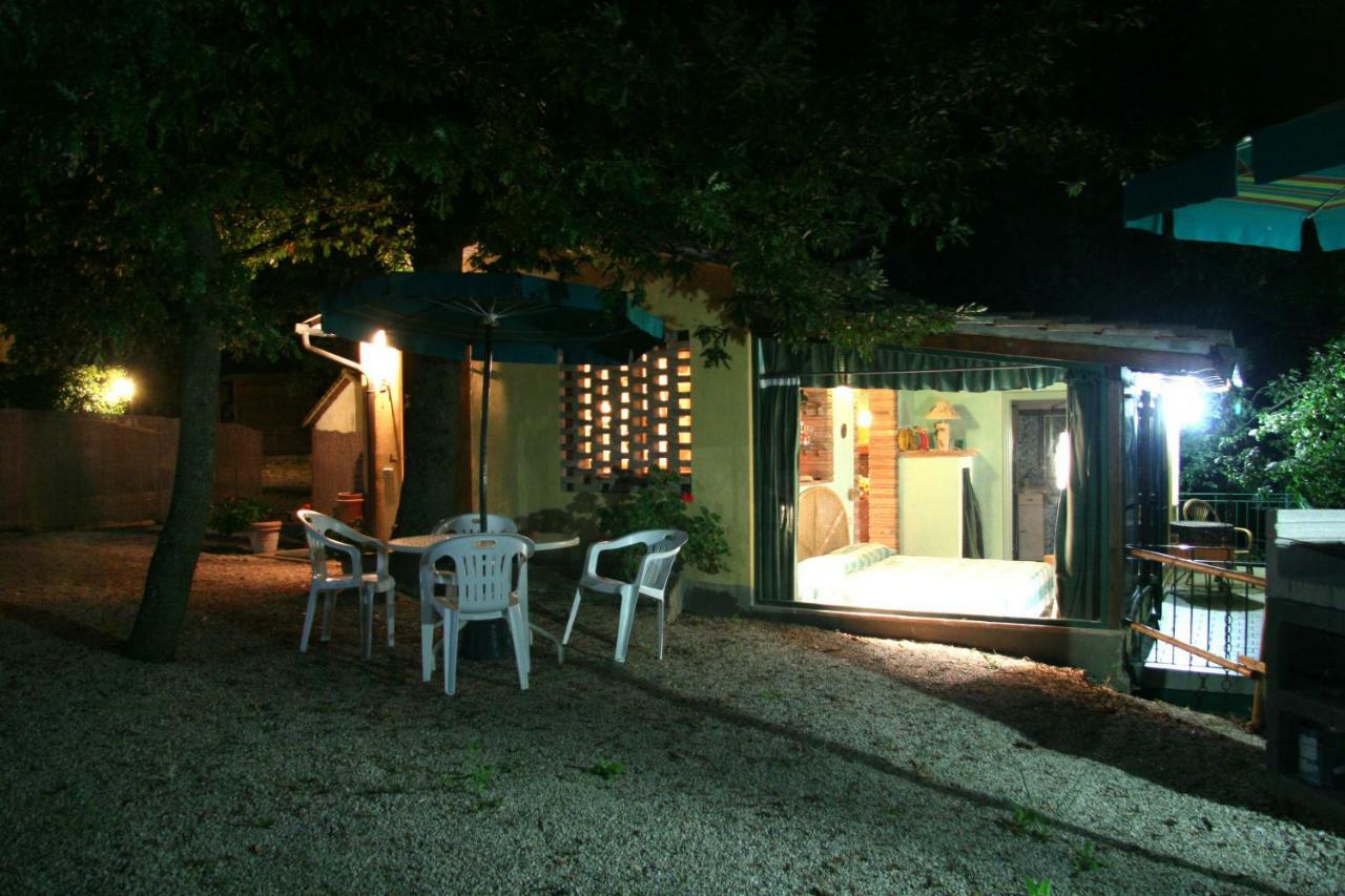 הוילה גאמבאסי Casa Grazia מראה חיצוני תמונה